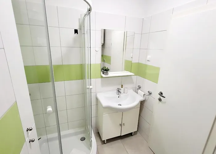 Lucy Διαμέρισμα *